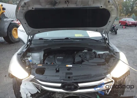 2014 Hyundai Santa Fe Sport 2.4L from USA, damaged, VIN 5XYZU3LB2EG158447